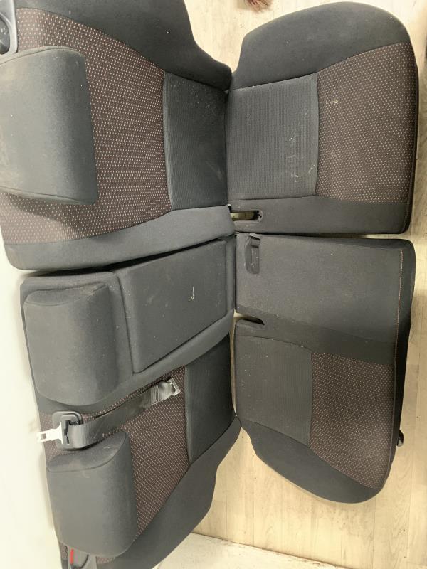 Interieur complet TOYOTA AURIS 1 PHASE 2 Diesel - 1