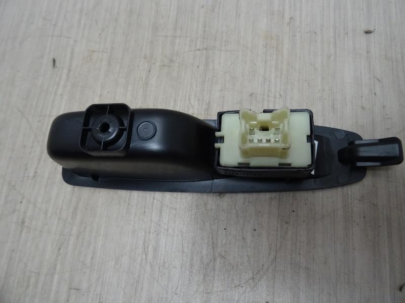 Interruttore lavacristalli posteriore sinistro RENAULT CAPTUR 1 PHASE 2 Gasolina - 1