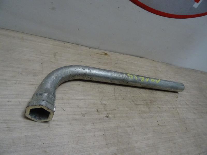 Cric a manovella VOLKSWAGEN PASSAT 5  - 1
