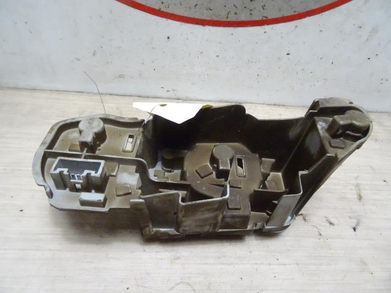 Base portalampade fanale posteriore destro TOYOTA COROLLA VERSO 2 PHASE 1 Diésel - 1