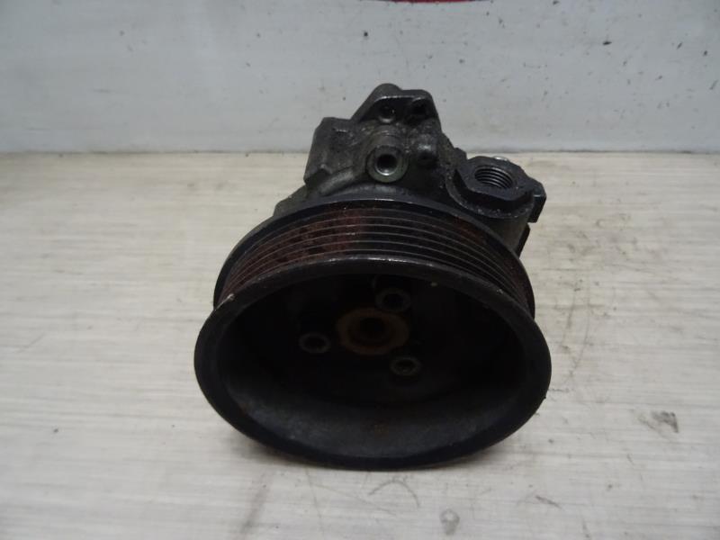 Pompe de direction VOLKSWAGEN POLO 3 PHASE 1 Essence - 1
