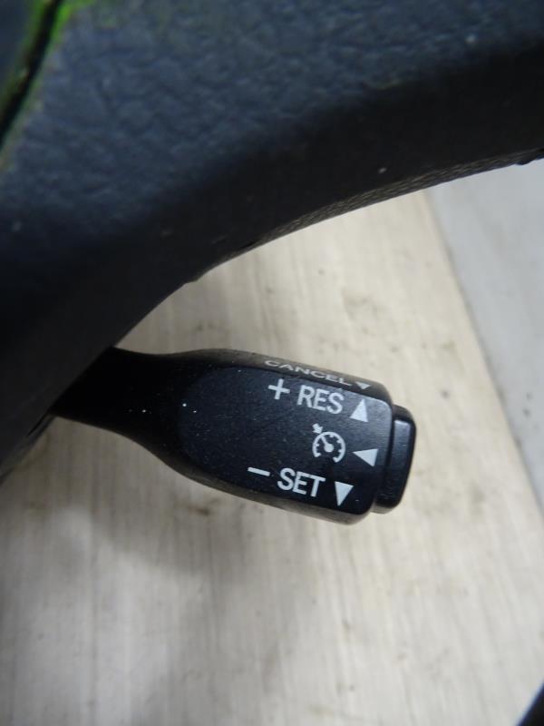 Volante TOYOTA AURIS 2 PHASE 2 BREAK Gasolina/Híbrido - 1