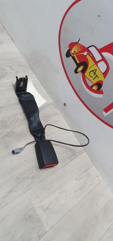 Aggancio cintura sicurezza posteriore destro RENAULT TWINGO 3 Gasolina - 1