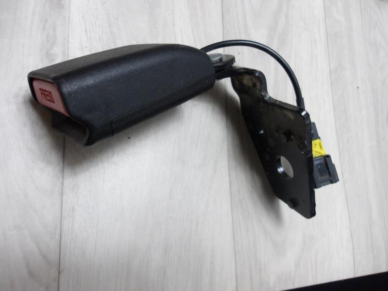 Aggancio cintura sicurezza posteriore sinistro CITROEN C4 2 PHASE 1 Diésel - 1