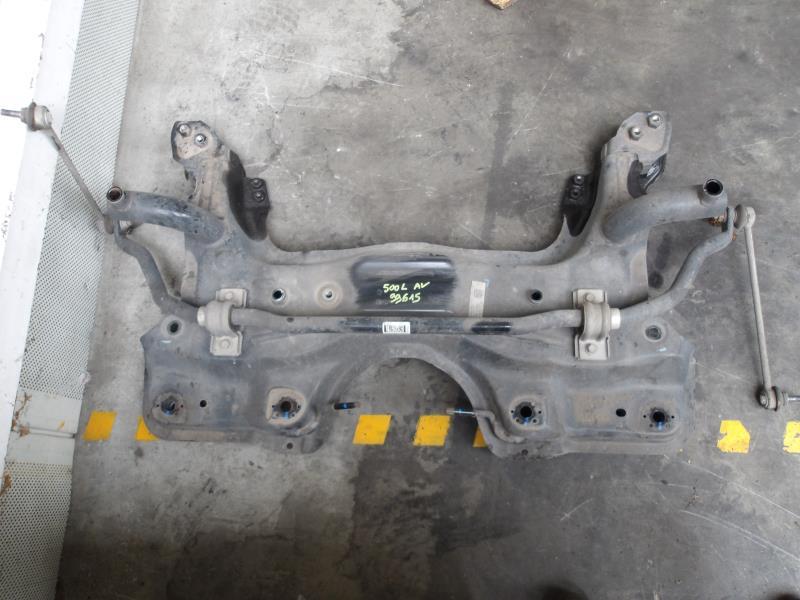Culla motore anteriore FIAT 500L  - 1