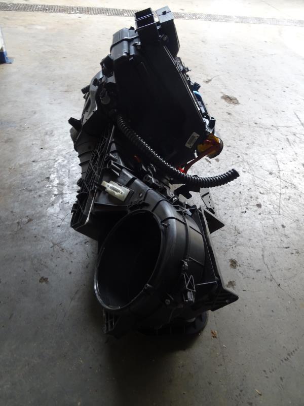 Bloc chauffage SKODA OCTAVIA 2 PHASE 2 BREAK Diesel - 1