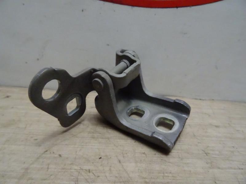Cerniera portiera anteriore destra RENAULT CLIO 3 PHASE 2 BREAK Diésel - 1