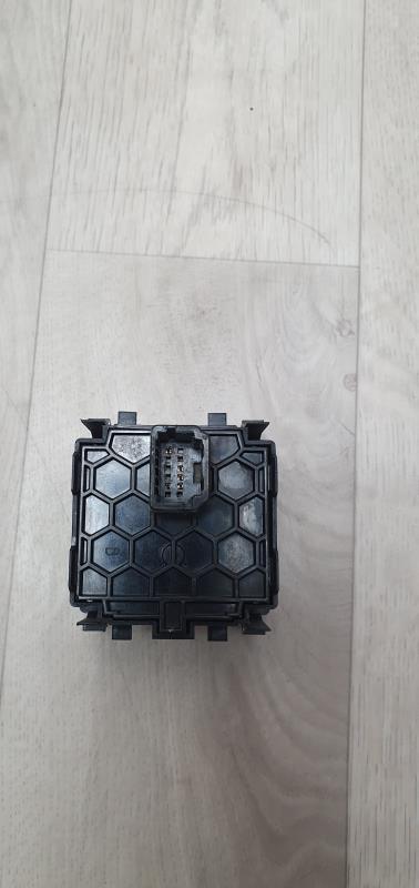 Commande de reglage hauteur de phare RENAULT CLIO 4 PHASE 1 Diesel - 1