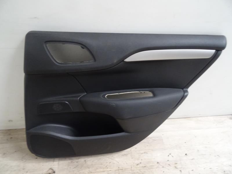 Pannello portiera posteriore destro CITROEN C4 2 PHASE 1 Diésel - 1