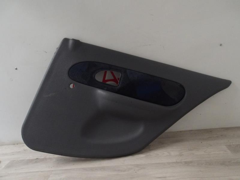 Pannello portiera posteriore destro RENAULT CLIO 2 PHASE 1 Gasolina - 1