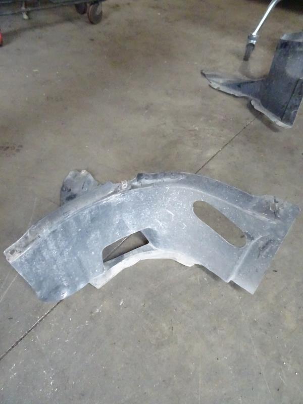 Parasale anteriore sinistro VOLKSWAGEN PASSAT 5  - 1