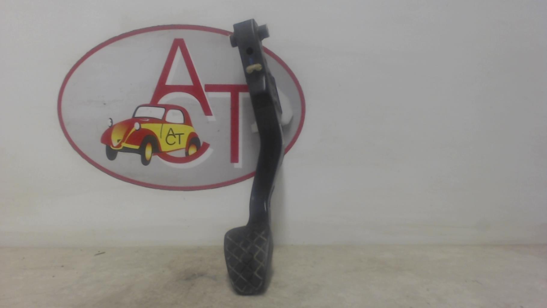 Pedale de frein AUDI Q5 1 PHASE 1 Essence - 1