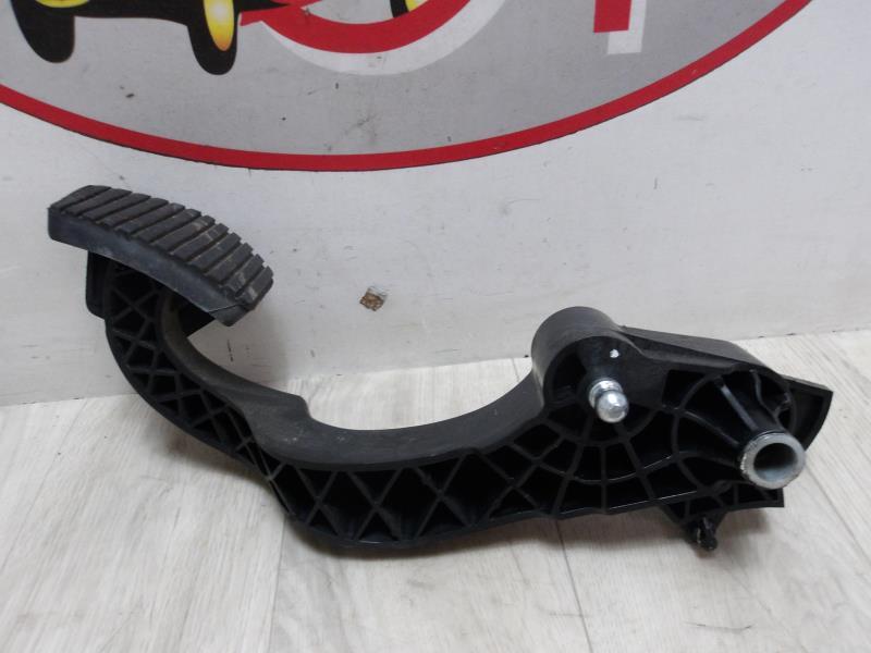 Pedale d'embrayage CITROEN C3 2 PHASE 1 Essence - 1