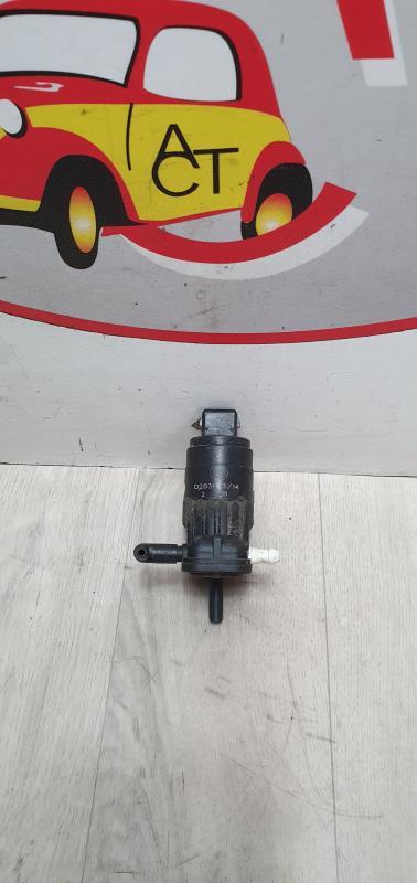 Pompa lavacristalli anteriore FIAT 500L  - 1
