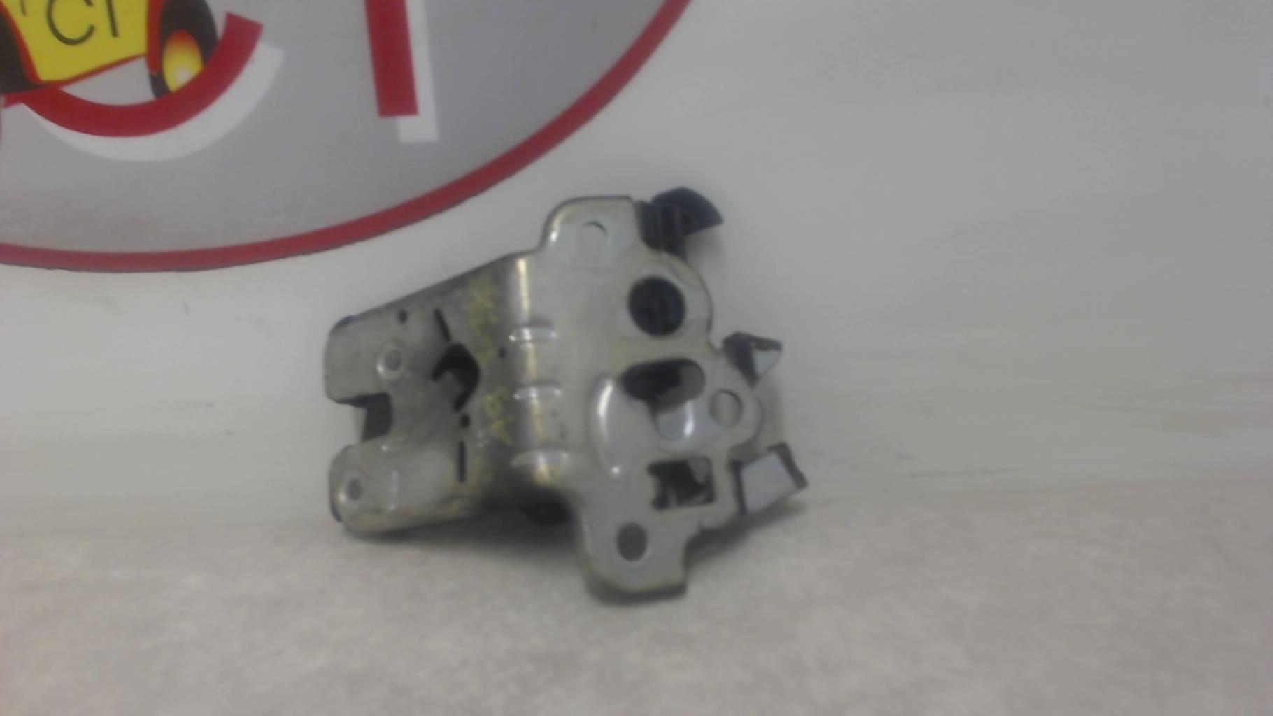 Serrure de coffre AUDI A5 1 SPORTBACK PHASE 2 Diesel - 1