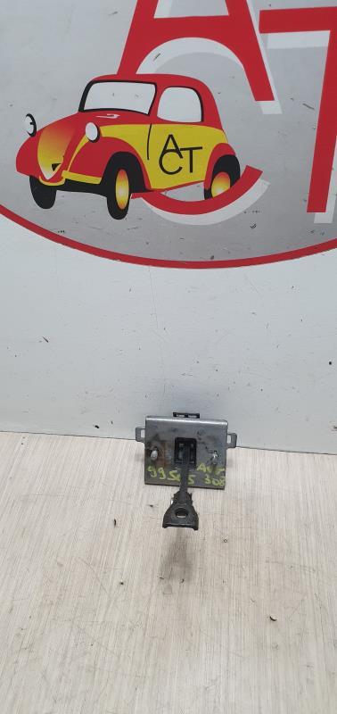 Tirante portiera anteriore sinistro PEUGEOT 308 1 PHASE 1 Diésel - 1