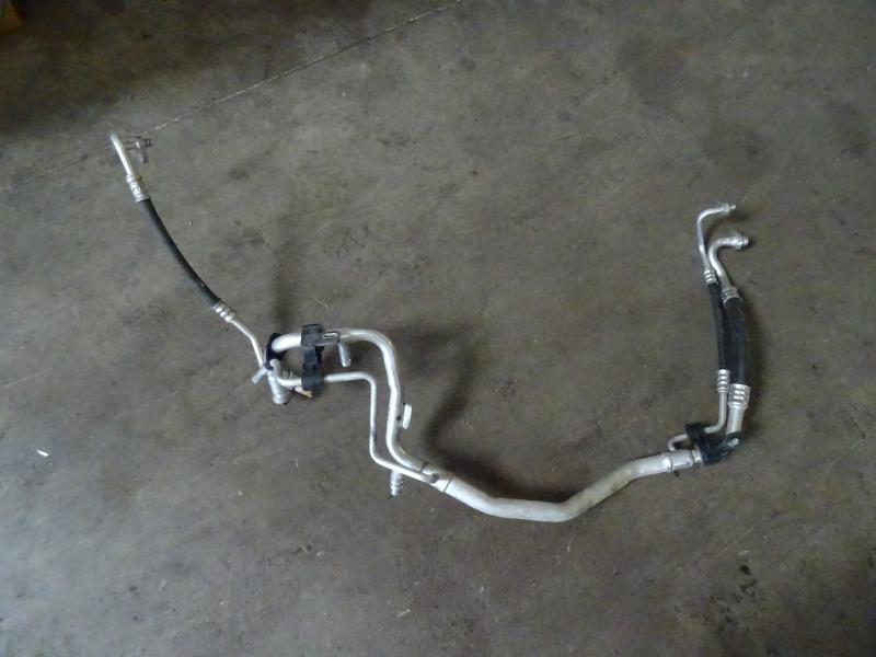 Tubo aria condizionata PEUGEOT 308 2 SW PHASE 1 BREAK Diésel - 1
