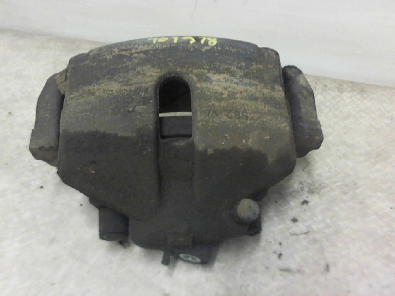 Etrier avant droit (freinage) AUDI A3 2 PHASE 2 Diesel - 1