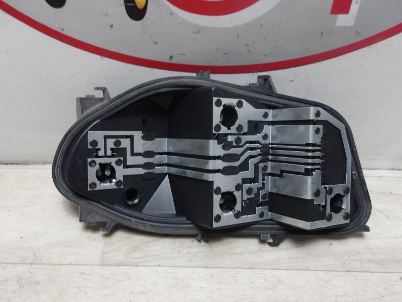 Base portalampade fanale posteriore destro RENAULT CLIO 3 PHASE 1 Gasolina - 1
