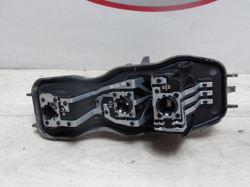 Base portalampade fanale posteriore destro RENAULT GRAND SCENIC 2 PHASE 2 Diésel - 1
