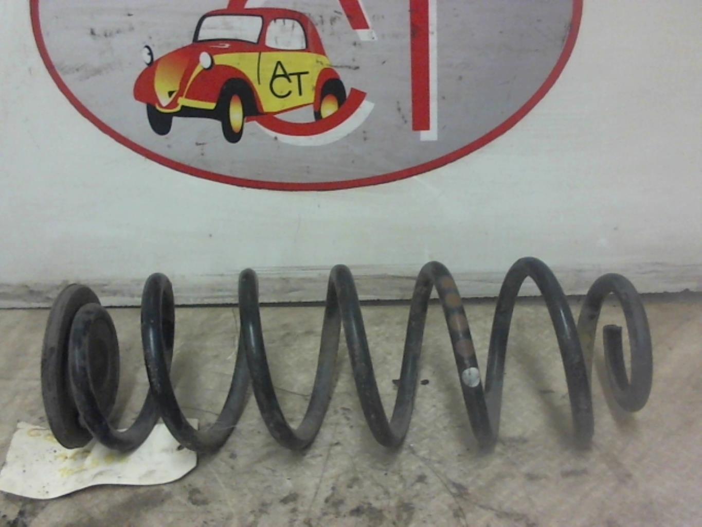 Molla sospensione posteriore destra VOLKSWAGEN GOLF 6 Diésel - 1