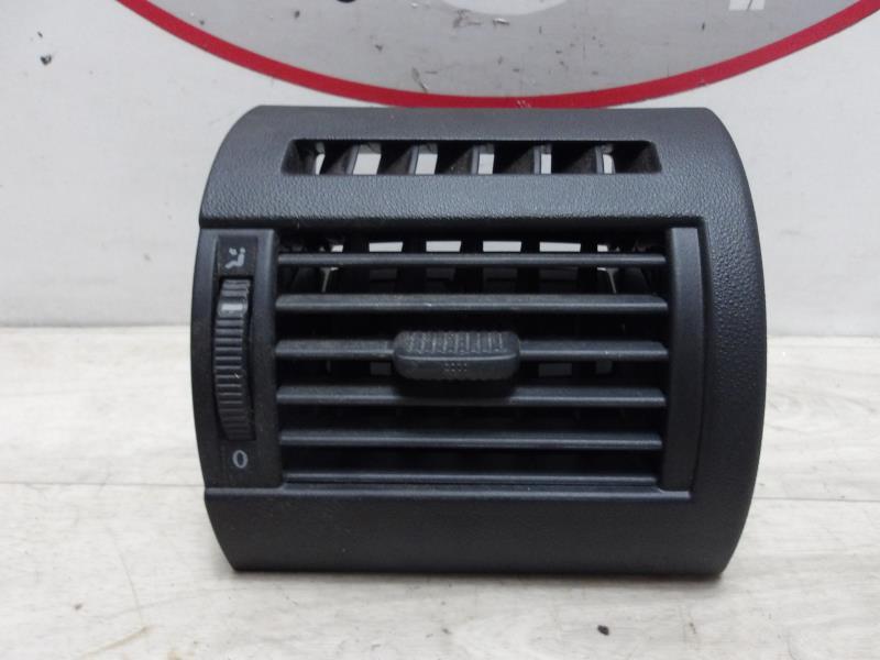 Bocchetta aerazione cruscotto anteriore destra VOLKSWAGEN FOX Gasolina - 1
