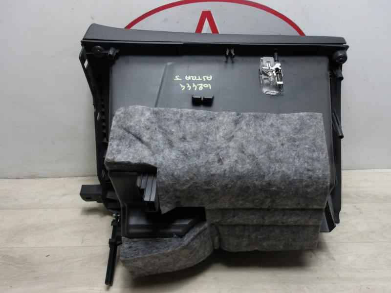 Boite a gants OPEL ASTRA J PHASE 1 Diesel - 1