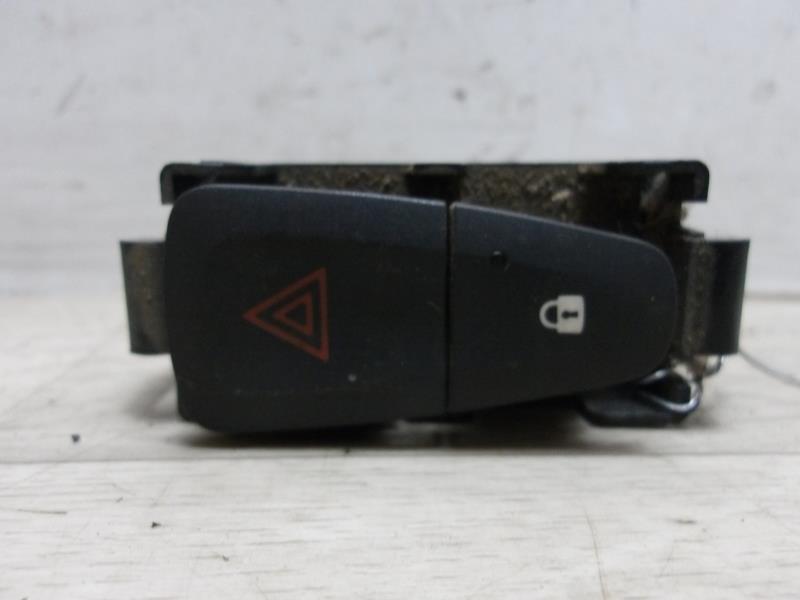 Bouton de warning OPEL CORSA B PHASE 2 Diesel - 1