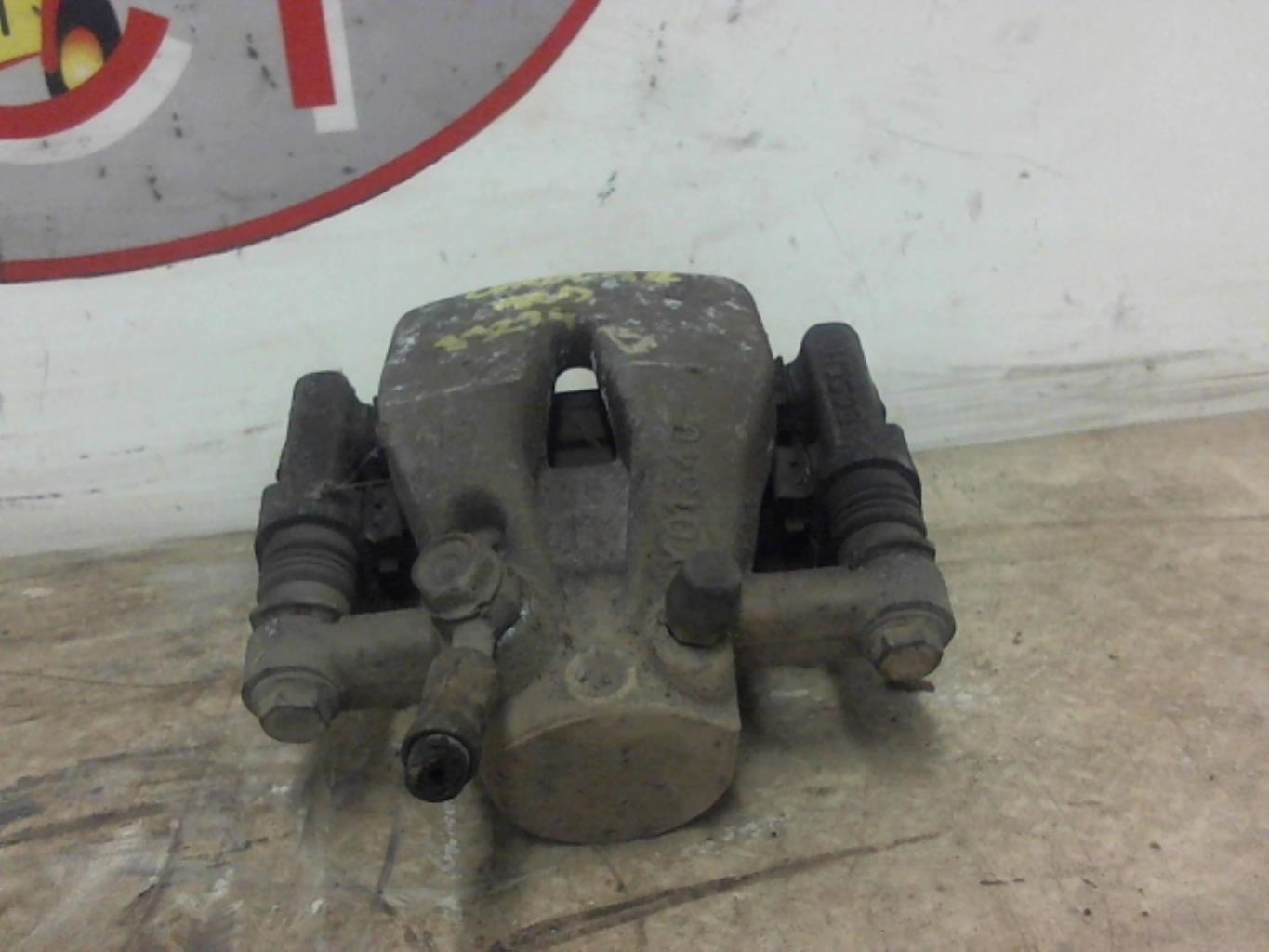 Pinza freni posteriore destra TOYOTA COROLLA VERSO 2 PHASE 1 Diésel - 1