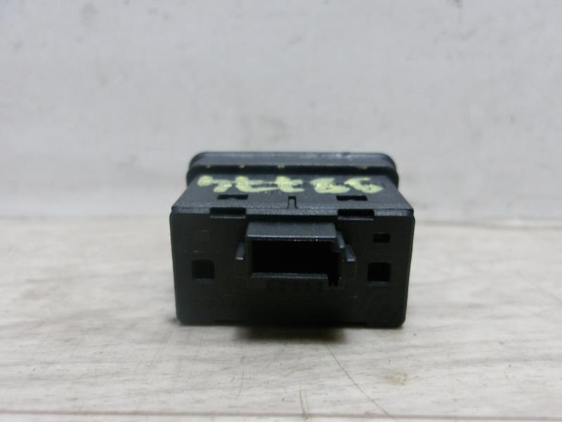 Interruttore lavacristalli posteriore destro BMW SERIE 5 E39 PHASE 2 Gasolina - 1
