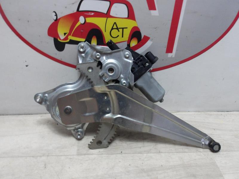 Alzacristalli elettrico posteriore destro SUZUKI SWIFT 4 Diésel - 1
