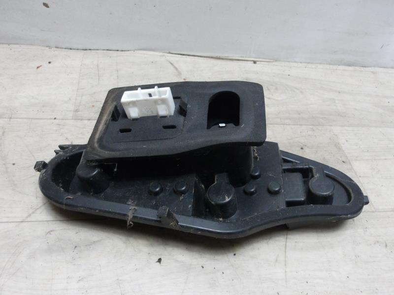 Base portalampade fanale posteriore destro CITROEN C3 2 PHASE 1 Gasolina - 1
