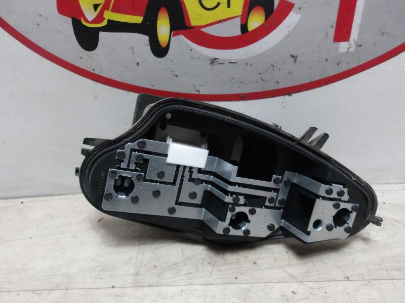 Base portalampade fanale posteriore sinistro CITROEN C3 2 PHASE 1 Gasolina - 1
