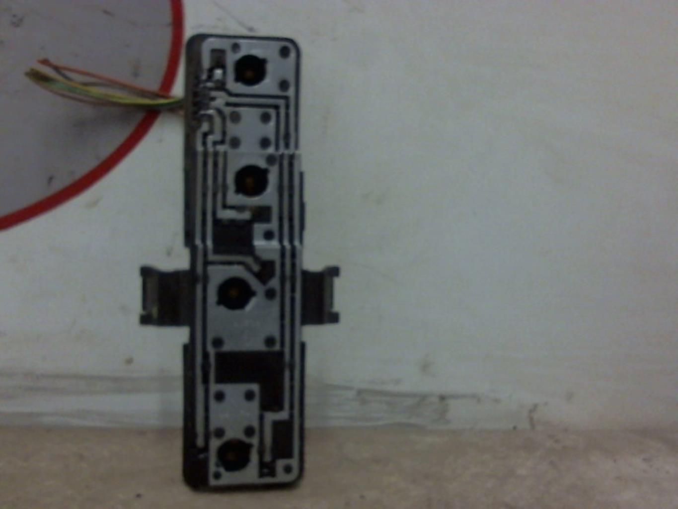 Base portalampade fanale posteriore sinistro CITROEN XSARA PICASSO PHASE 1 Diésel - 1