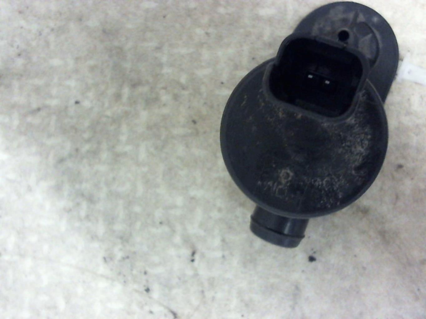 Pompe lave glace avant RENAULT CLIO 5 PHASE 1 Essence - 1