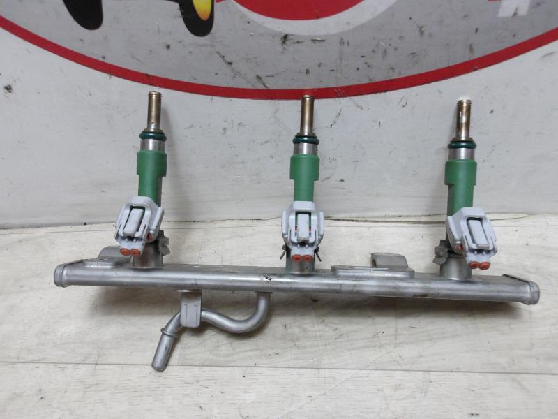 Rampe injection RENAULT CLIO 5 PHASE 1 Essence/Hybride - 1