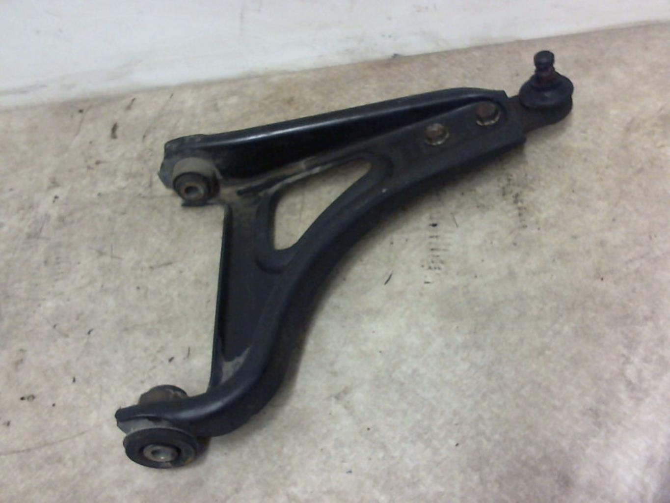 Triangle avant droit RENAULT TWINGO 1 PHASE 2 Essence - 1