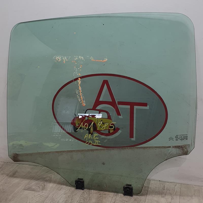 Vitre arriere gauche CITROEN C3 2 PHASE 1 Essence - 1