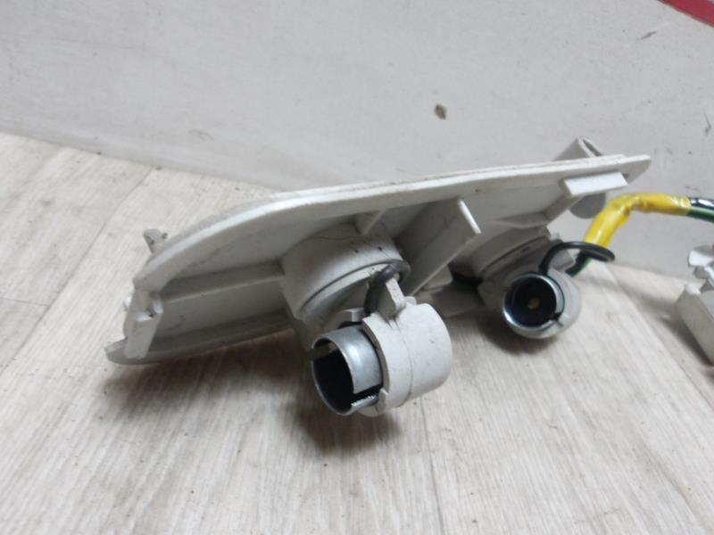 Platine feu arriere gauche MAZDA 929 1  - 1