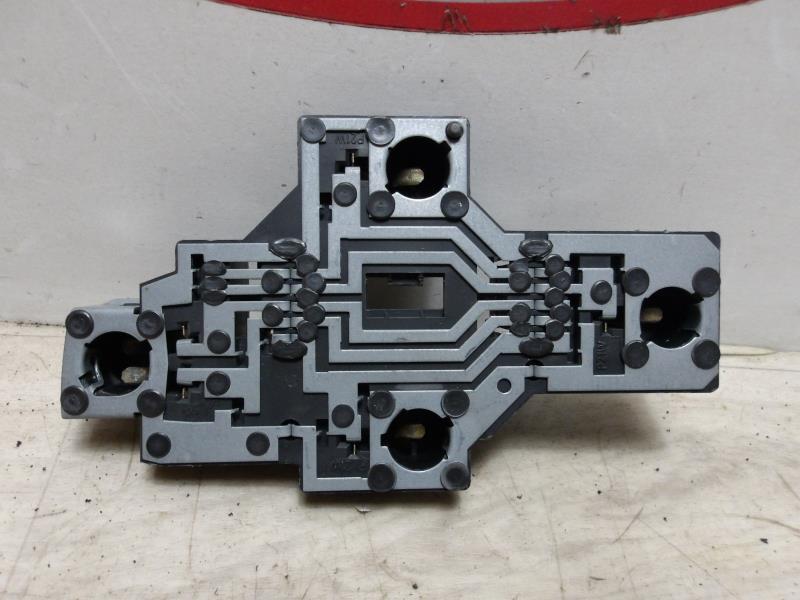 Base portalampade fanale posteriore sinistro RENAULT MEGANE 1  - 1