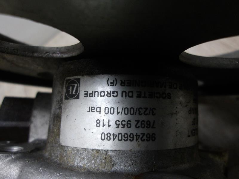 Pompe de direction PEUGEOT 406 PHASE 2 Essence - 1