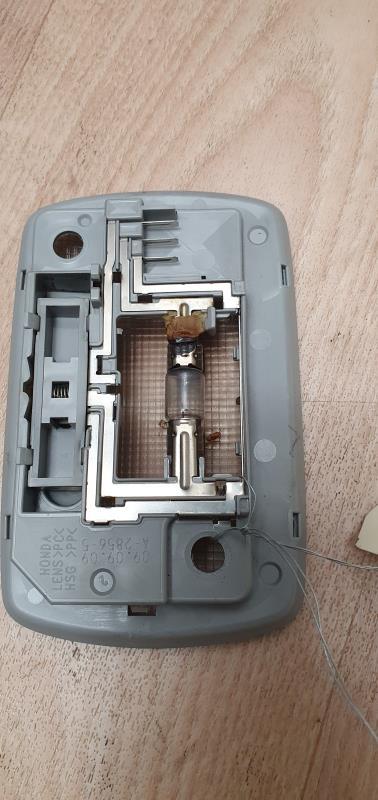 Eclairage de plafonnier HONDA CIVIC 8 PHASE 2 Diesel - 1