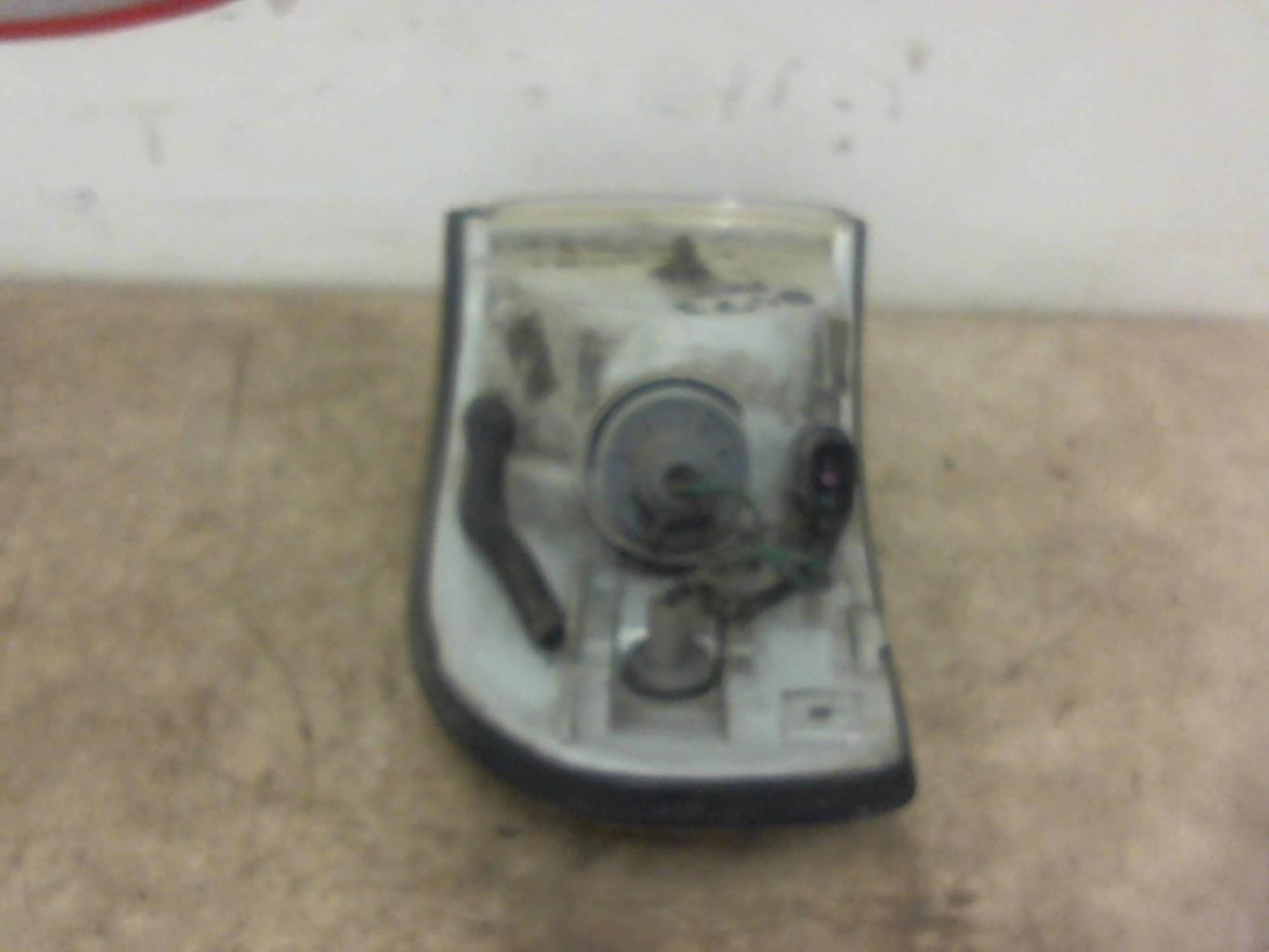 Gruppo ottico anteriore secondario sinistro (luci)(freccia) HYUNDAI H 100  - 1