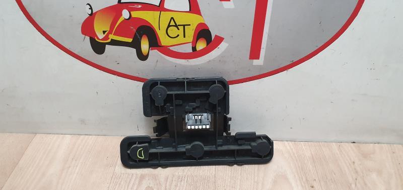 Base portalampade fanale posteriore destro OPEL TIGRA 1  - 1
