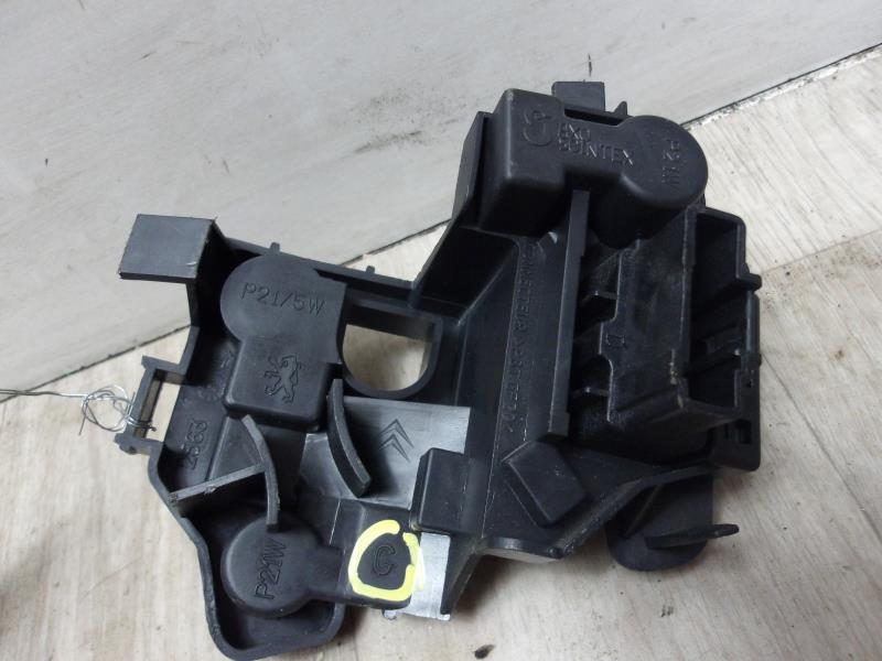 Base portalampade fanale posteriore sinistro PEUGEOT 206 PHASE 2 Diésel - 1