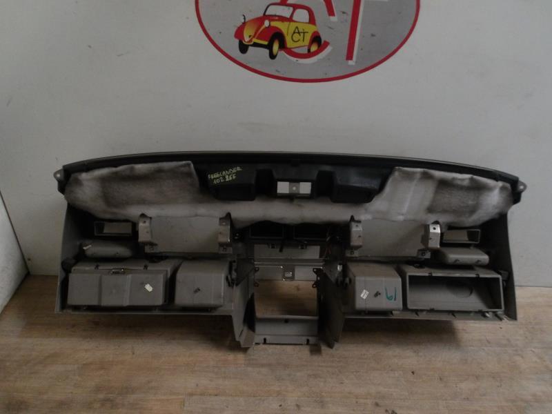 Tableau de bord LAND ROVER FREELANDER 1 PHASE 2 Diesel - 1