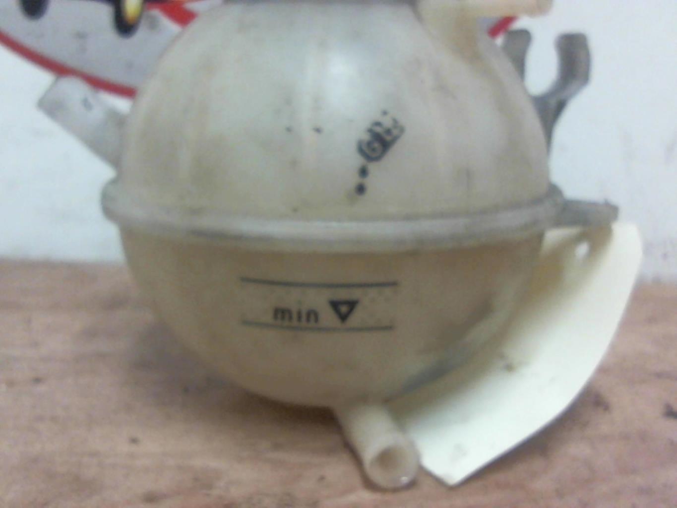 Vaso di espansione VOLKSWAGEN GOLF 5 Diésel - 1