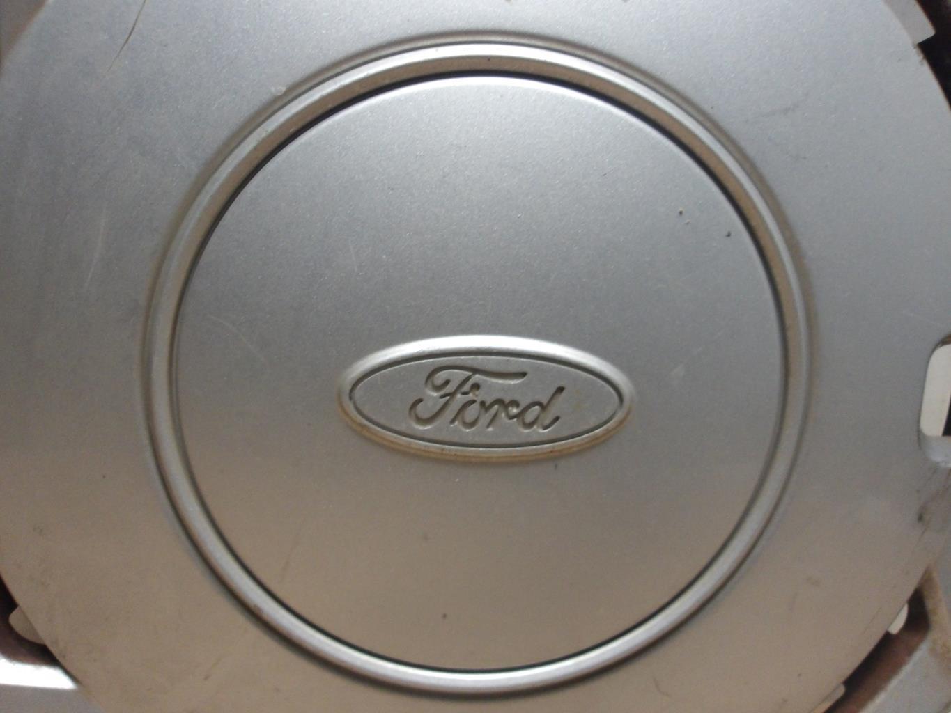 Enjoliveur FORD COURRIER 4 Diesel - 1