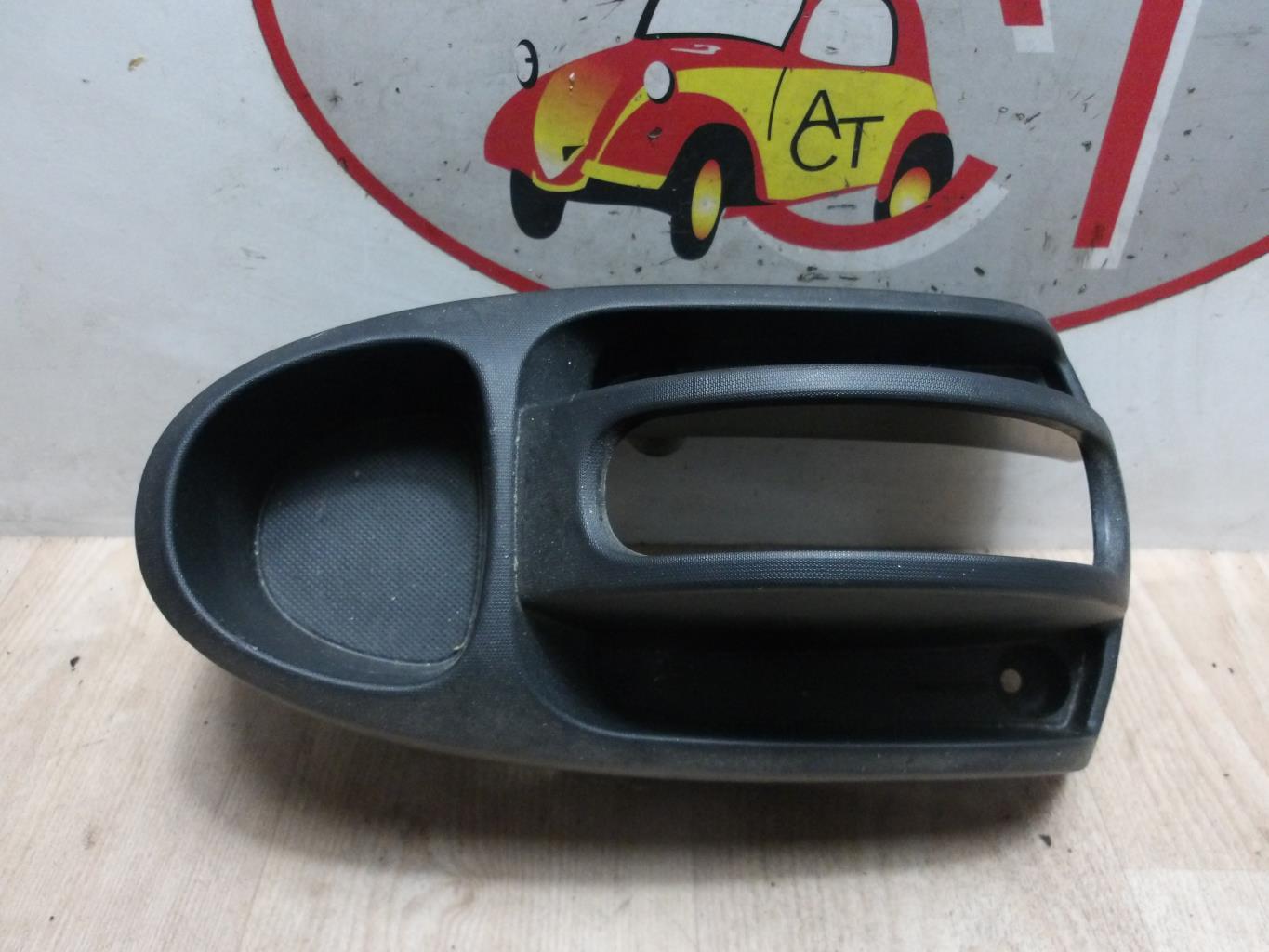 Consolle centrale (interno in plastica) TOYOTA AYGO 1 PHASE 2 Gasolina - 1