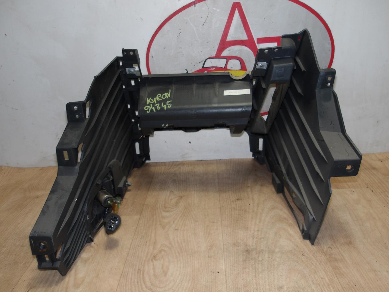 Consolle centrale (interno in plastica) SSANGYONG KYRON Diésel - 1